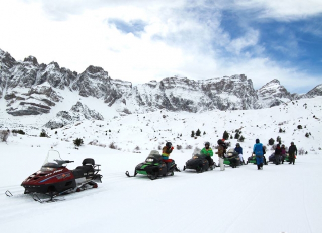 Schneemobilausflug in der Gruppe 
